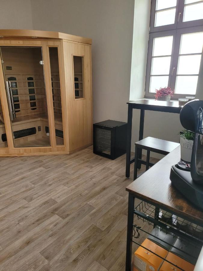 Chateau Moravany - Apartmany, Teepee A Wellness Ronov Nad Doubravou Экстерьер фото